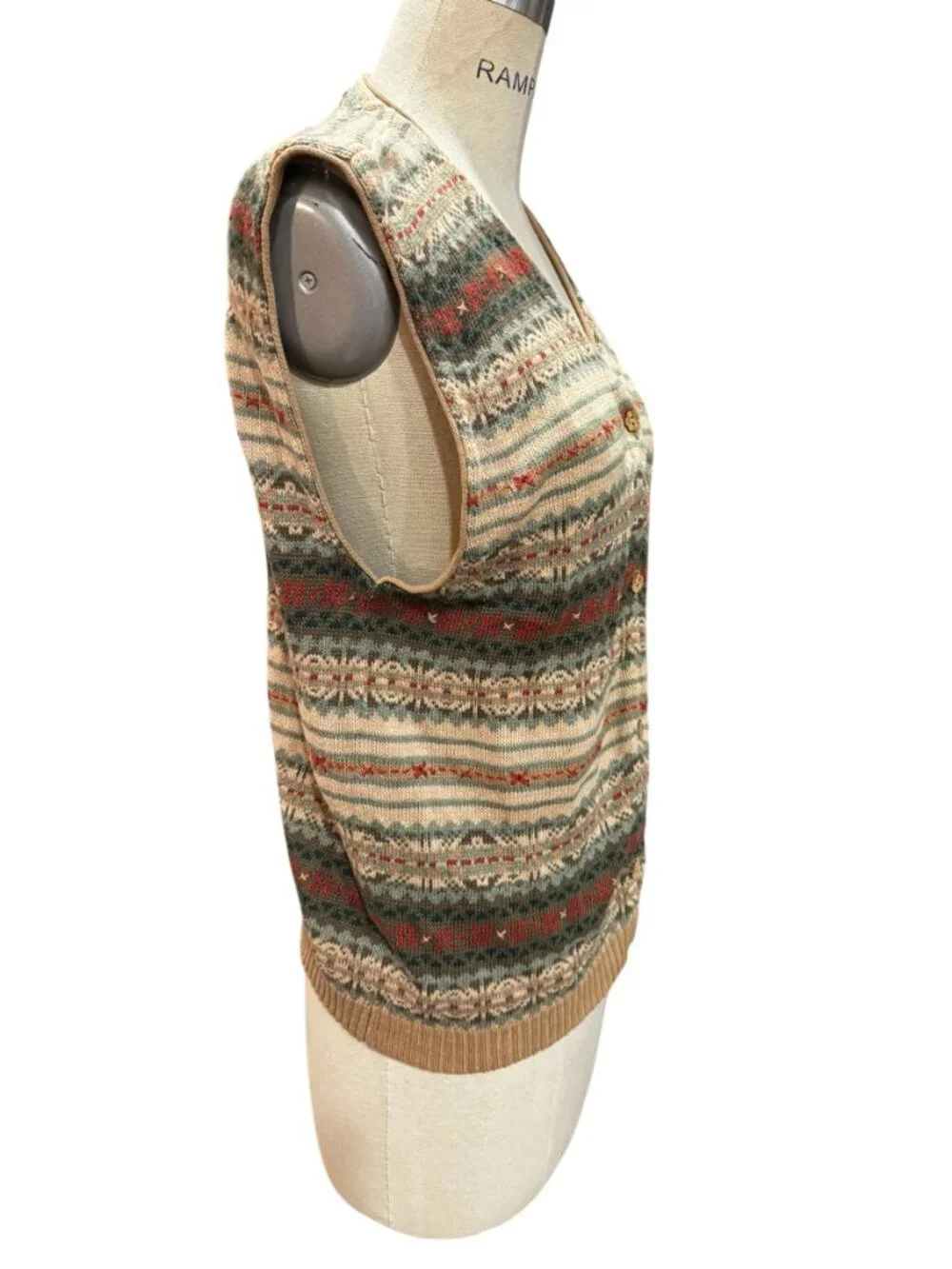 Vintage Woolrich Fair Isle Sweater Vest 100% Wool Nordic Large - Picture 4 of 6